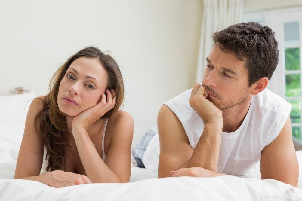 A young couple is thinking about whether it is possible to enlarge the penis with a vacuum pump
